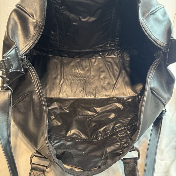 VTG 80s Giorgio Beverly Hills (18X12x9) Vegan Travel Duffle Bag Removable Strap - Picture 4 of 16